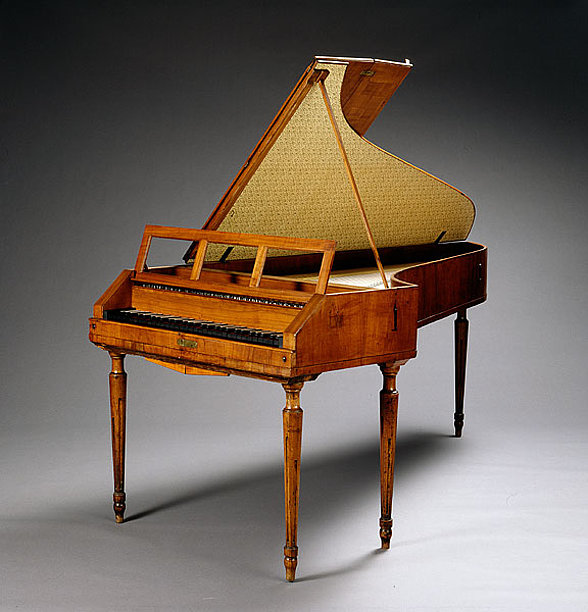 Tasteninstrument aus Holz.